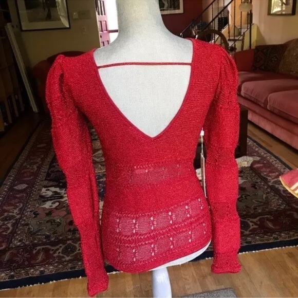 🆕 INTERMIX Ronny Kobo Red Puff Sleeve Sweater SIZE SMALL - Picture 3 of 8
